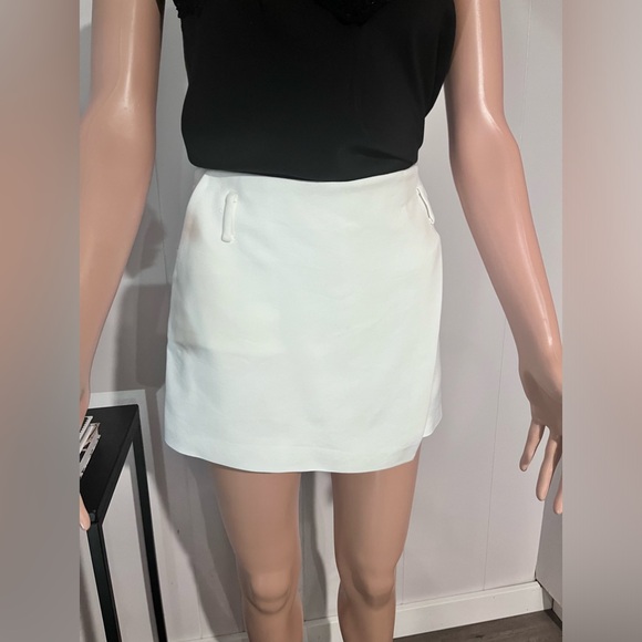 ZARA - White Skort - Size: M - Picture 1 of 6